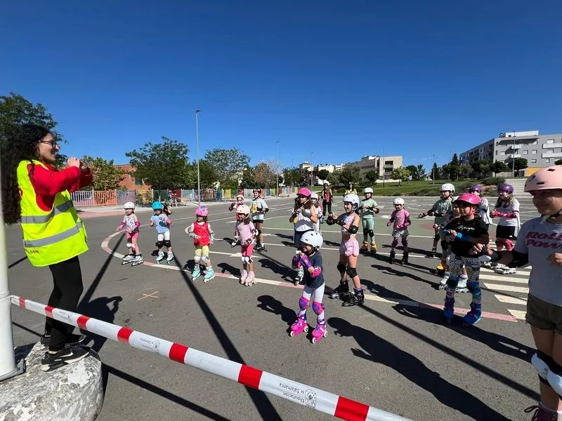 Día del Patinaje en Familia y 4ª Jornada de Patinaje de los Juegos Escolares en Carbajosa. Fotos: David Sañudo.