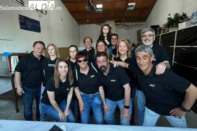 Foto 5 - Multitudinaria y colorida bienvenida a las fiestas del Corpus en El Campo de Pe&ntilde;aranda