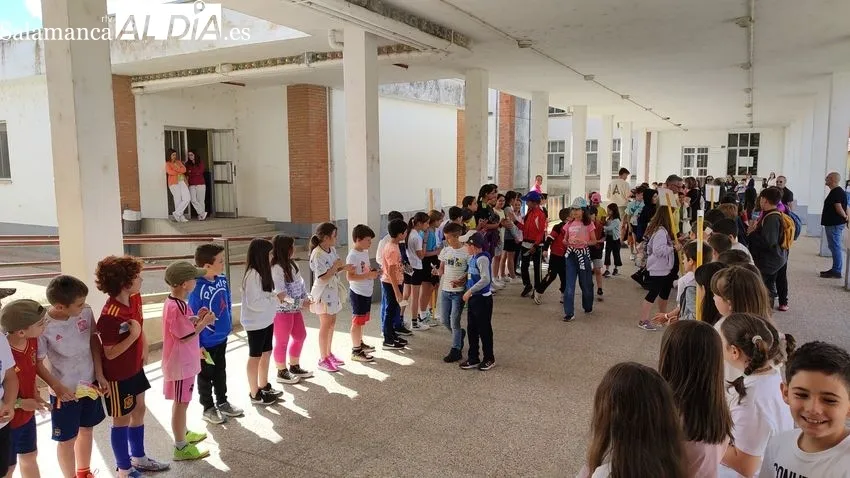 Encuentro de Escuelas de Frontera en Vitigudino / CORRAL 