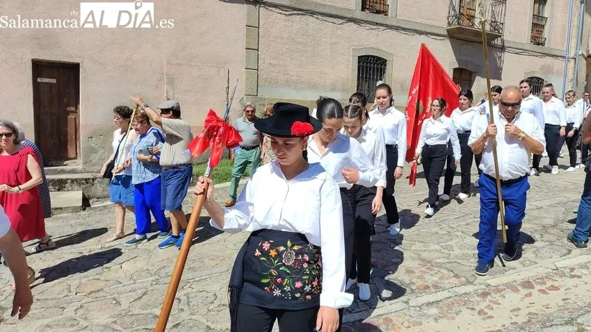 Día grande de las fiestas de San Juan en Hinojosa de Duero / CORRAL