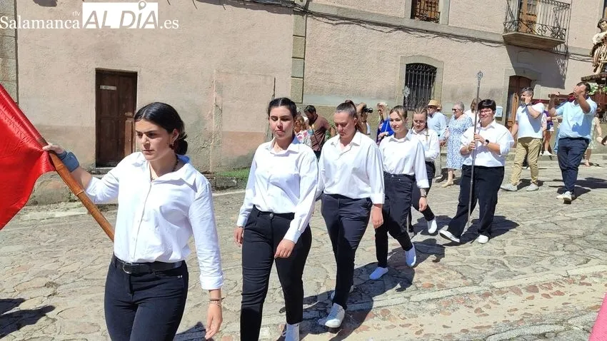 Día grande de las fiestas de San Juan en Hinojosa de Duero / CORRAL