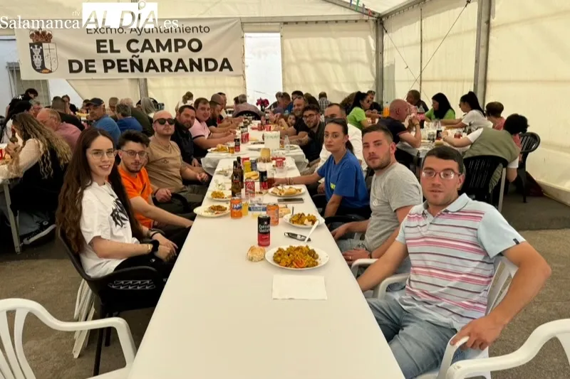 Foto 11 - Cerca de 350 raciones de paella y gran ambiente para despedir las fiestas del Corpus en El Campo de Pe&ntilde;aranda