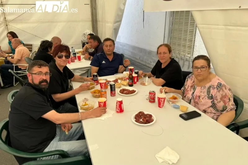 Foto 4 - Cerca de 350 raciones de paella y gran ambiente para despedir las fiestas del Corpus en El Campo de Pe&ntilde;aranda