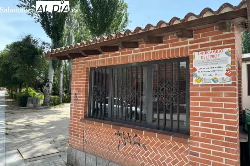 El grupo Acomunidad presenta su nuevo punto de intercambio de libros