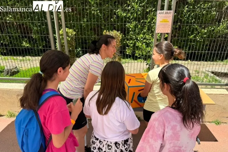 Foto 6 - Multitudinaria diversi&oacute;n entre grandes y peque&ntilde;os en la III Mini Feria del Colegio La Encarnaci&oacute;n