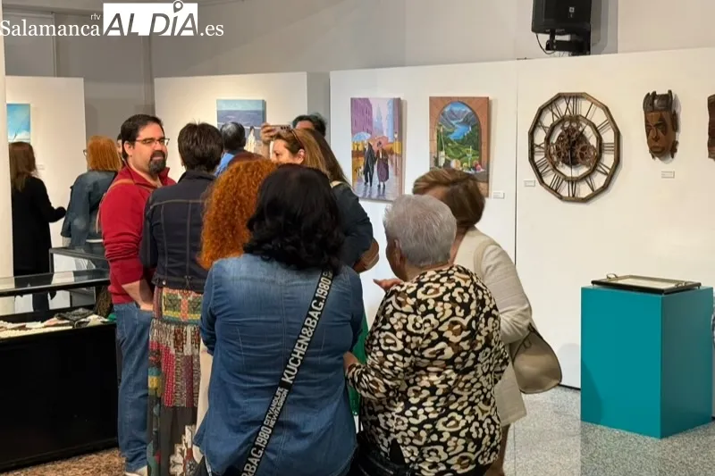 Foto 8 - Arranca en el CDS la exposici&oacute;n con las obras de los talleres de Ocio y Tiempo Libre, considerados &ldquo;una gran terapia de grupo&rdquo;.