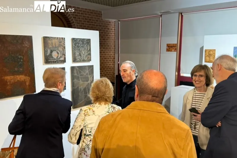 Foto 10 - Arranca en el CDS la exposici&oacute;n con las obras de los talleres de Ocio y Tiempo Libre, considerados &ldquo;una gran terapia de grupo&rdquo;.