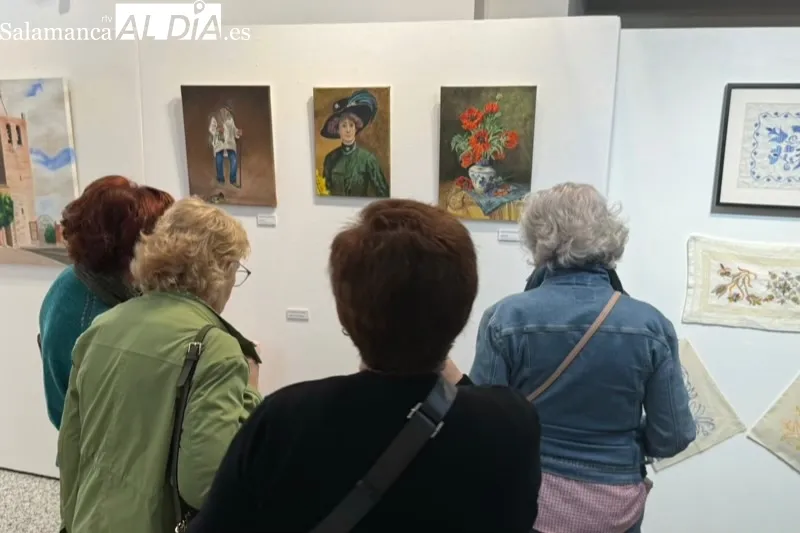 Foto 9 - Arranca en el CDS la exposici&oacute;n con las obras de los talleres de Ocio y Tiempo Libre, considerados &ldquo;una gran terapia de grupo&rdquo;.
