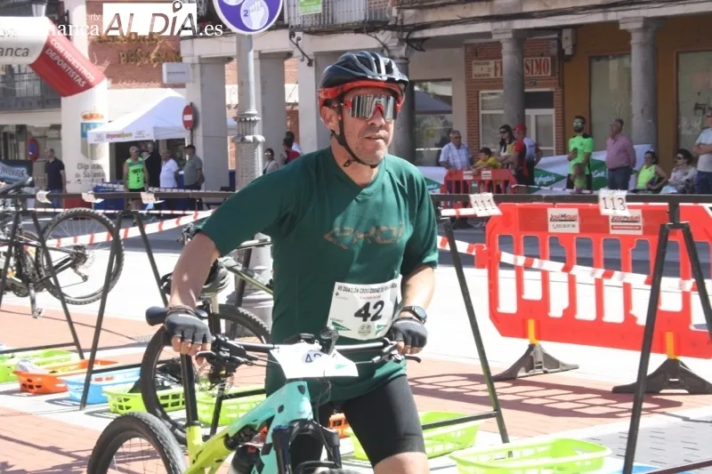 Foto 11 - Jorge Horcajo y Mar&iacute;a Jes&uacute;s Mart&iacute;n se llevan el disputado VII Duatl&oacute;n Cross Ciudad de Pe&ntilde;aranda