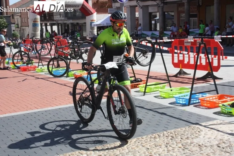 Foto 6 - Jorge Horcajo y Mar&iacute;a Jes&uacute;s Mart&iacute;n se llevan el disputado VII Duatl&oacute;n Cross Ciudad de Pe&ntilde;aranda