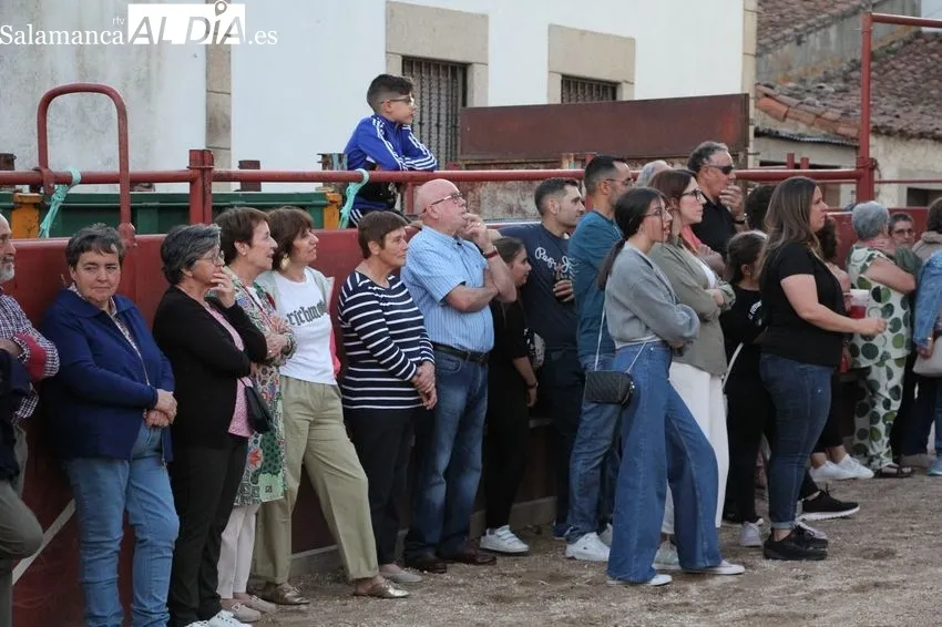 Pregón de fiestas en Bogajo y parrillada / CORRAL