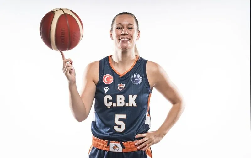 Laura Cornelius jugará en el CB Perfumerías Avenida