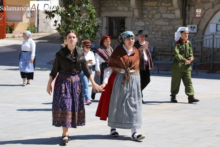 Recreación de la visita a Villarino del rey Alfonso XIII en 1923  / CORRAL