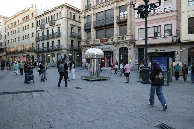Escultura Mushroom Moving Lights. Fotos: David Sañudo.