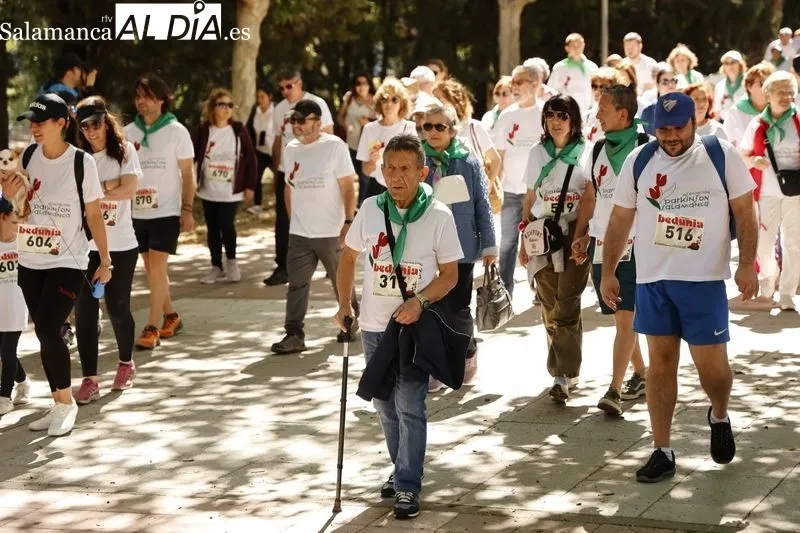 I Marcha de los Tulipanes, organizada por la Asociación de Párkinson Salamanca. Fotos: David Sañudo