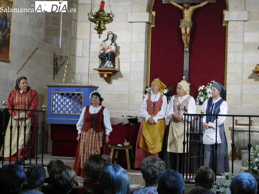 Representación de la obra 'Buscando a Nebrija' en Mieza