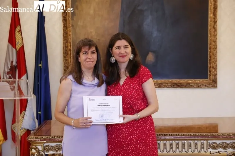 Entrega de los diplomas tras los cursos del Ayuntamiento de gestión logística, jardinería, y aplicación y manipulación de productos fitosanitarios de uso profesional. Foto de David Sañudo