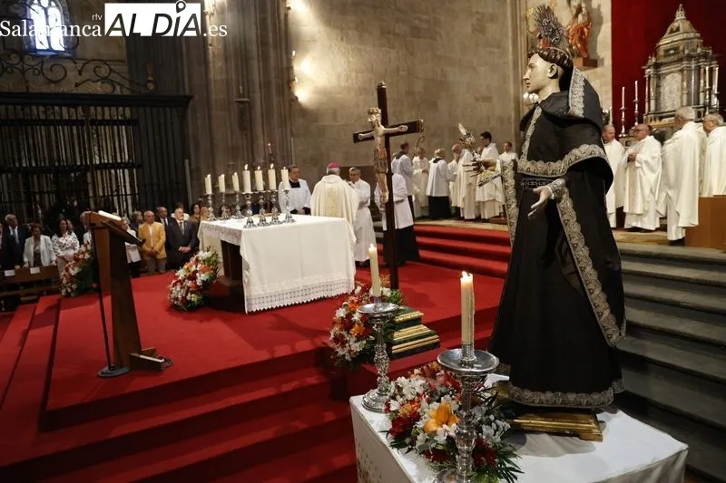 Misa Solemne en la Catedral Nueva en honor a San Juan de Sahagún. Fotos: David Sañudo