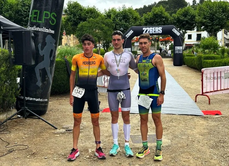Primeros clasificados en el Bierzo Triman.