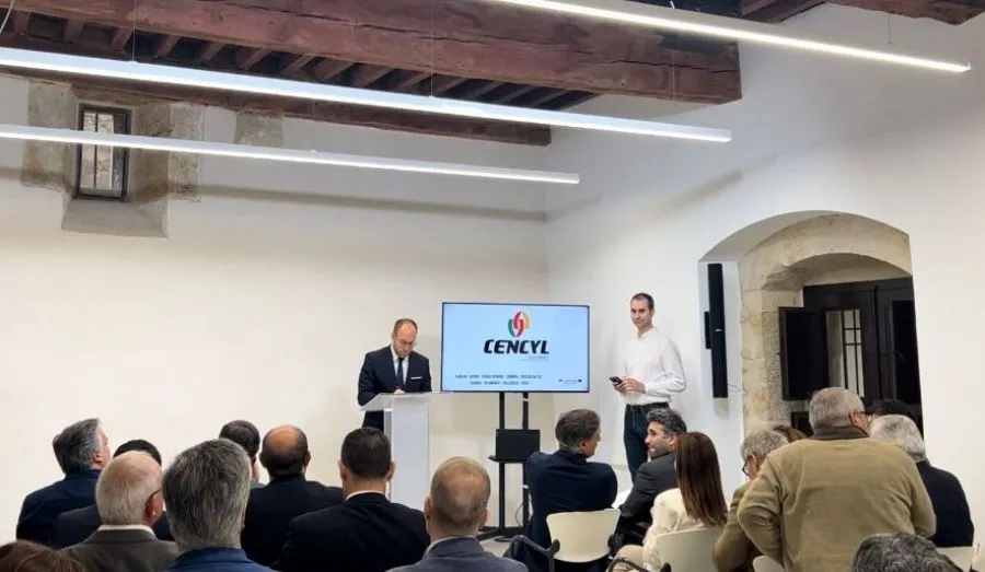 Foto 3 - Firmada la renovaci&oacute;n por 10 a&ntilde;os m&aacute;s de la Red de Ciudades Cencyl