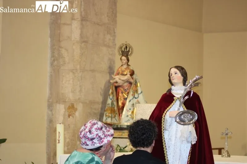 Foto 3 - Santa Luc&iacute;a regresa a Alba de Tormes tras ser restaurada