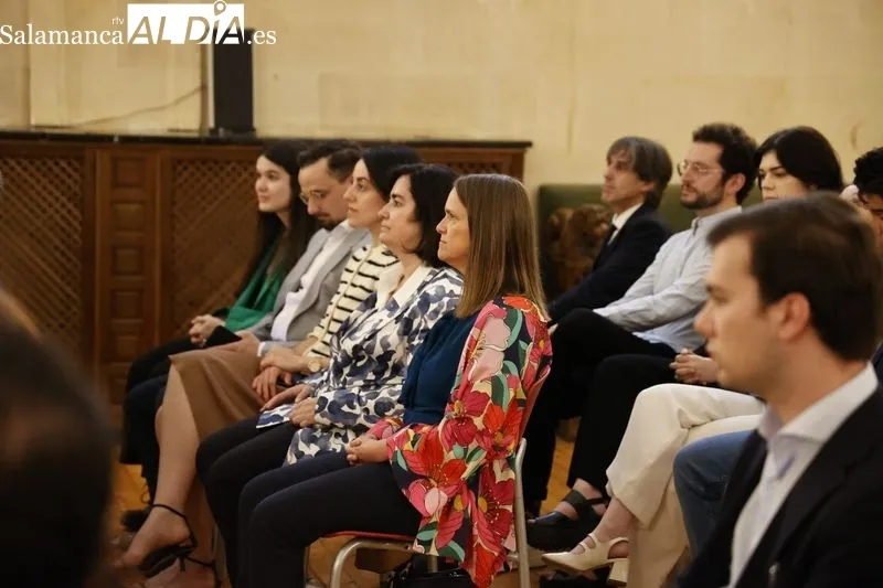 Acto de reconocimiento a mentores y la entrega de diplomas a mentorizados del Programa Mentoring USAL 23/24. Fotos: David Sañudo