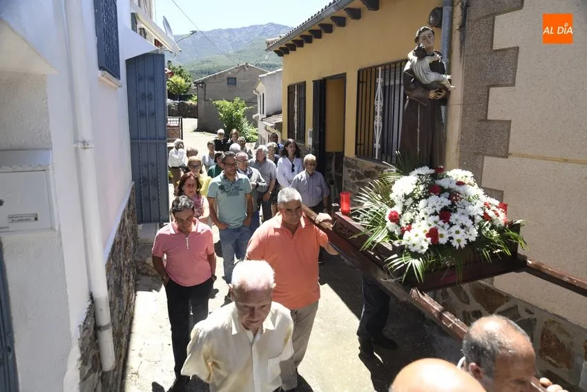 Procesión San Antonio Vegas de Domingo Rey / Fotos: Adrián M.Pastor