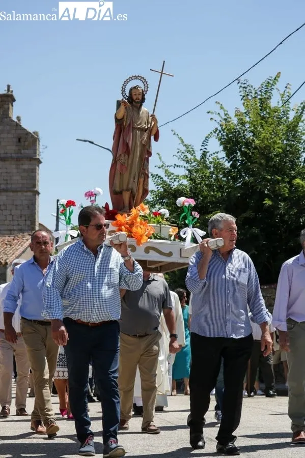 Celebración de los actos religiosos en honor en San Juan en Bogajo / FOTOS: DANIEL ROMÁN