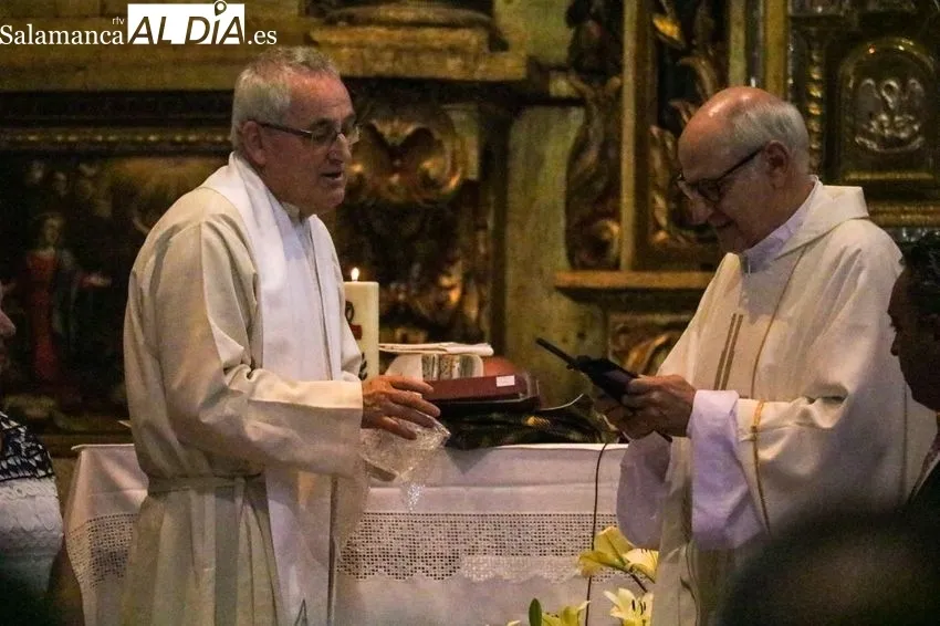 Celebración de los actos religiosos en honor en San Juan en Bogajo / FOTOS: DANIEL ROMÁN