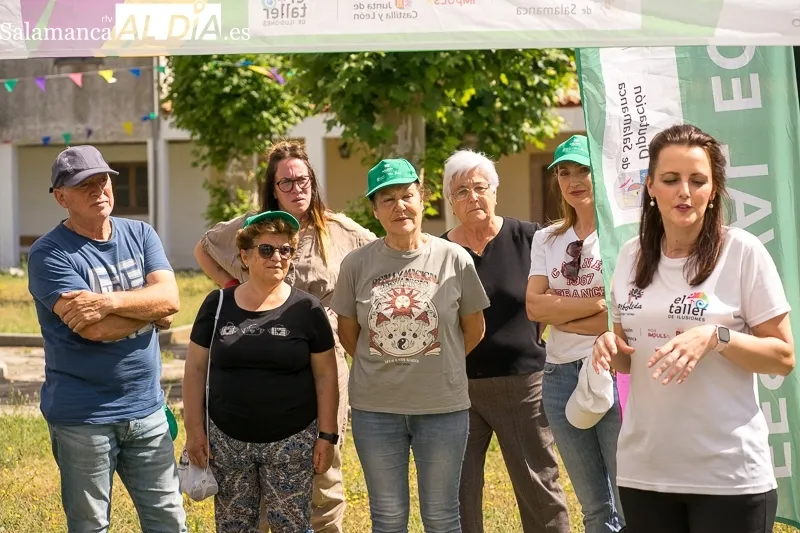 Foto 8 - M&uacute;sica, animaci&oacute;n y plantaci&oacute;n de &aacute;rboles en Torrej&oacute;n de Alba para fomentar el cuidado del Medio Ambiente