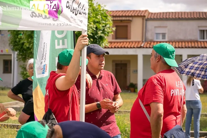 Foto 6 - M&uacute;sica, animaci&oacute;n y plantaci&oacute;n de &aacute;rboles en Torrej&oacute;n de Alba para fomentar el cuidado del Medio Ambiente
