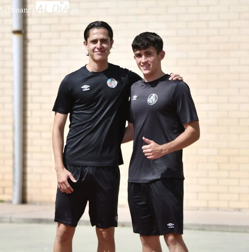 Entrenamiento del Salamanca UDS en las pistas del Helmántico