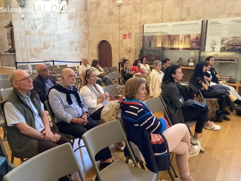 Presentación del libro 'El crimen de malladas: por vuestra boca muerta' en la Capilla de Santa Catalina de la Catedral de Salamanca. Foto: Pablo González