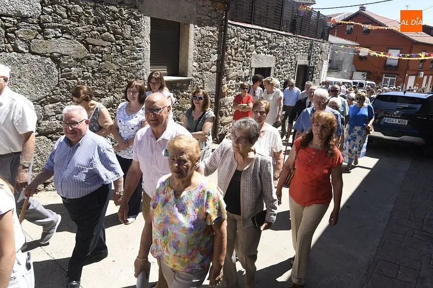 Foto 18 - Navasfr&iacute;as pone el broche final a las fiestas de San Juan con los actos m&aacute;s solemnes