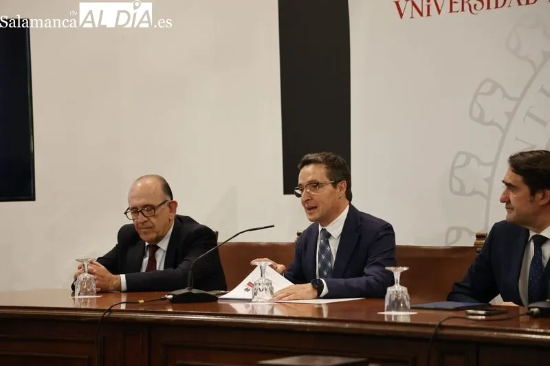 Presentación en la Universidad de Salamanca del proyecto 'Monitor Cambio Climático-Cambio Global'. Foto de David Sañudo