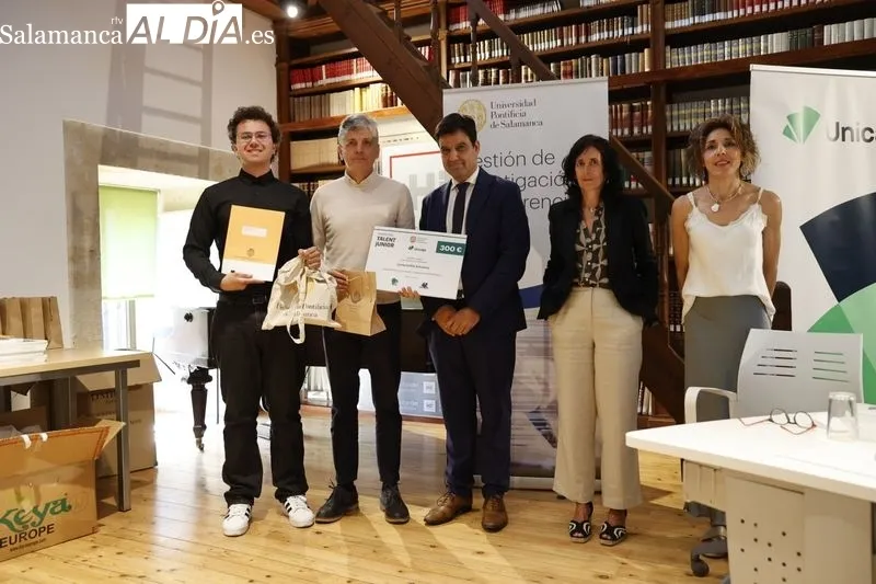 Presentación de la séptima edición de los proyectos de innovación social 'Talent Junior', en la UPSA. Foto de David Sañudo