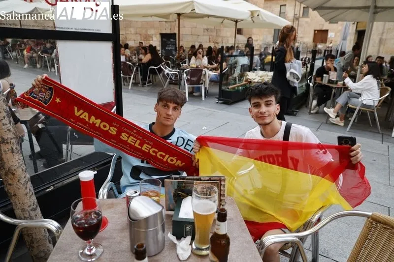 Salamanca muestra su apoyo a la Selección Española en Octavos  | FOTOS: David Sañudo 