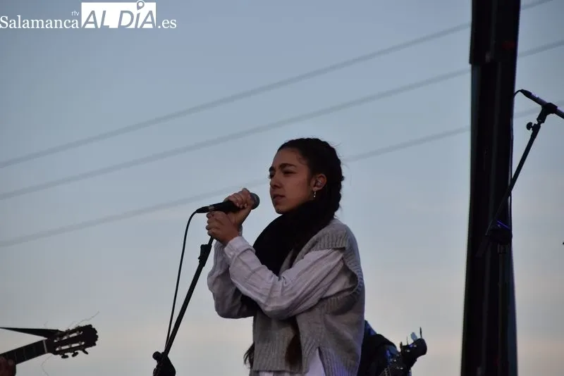 Nereida Sanchón, en el concierto en el Recinto Ferial de La Aldehuela 