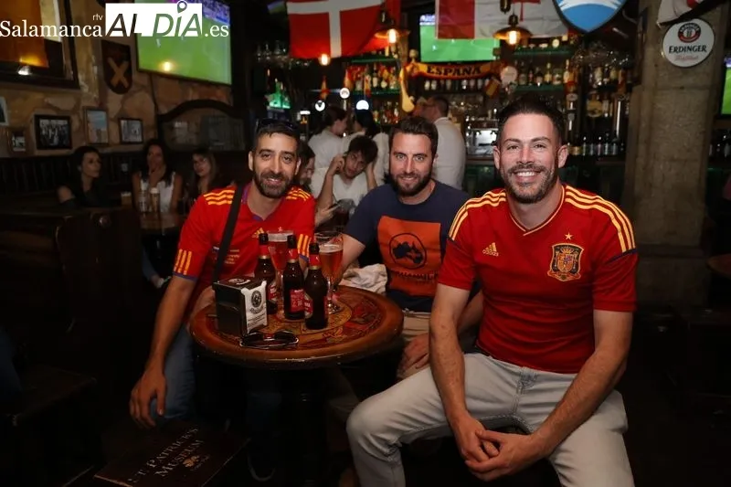 Salamanca muestra su apoyo a la Selección Española en Octavos  | FOTOS: David Sañudo 