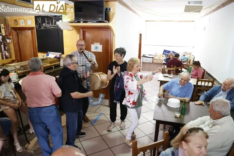 Foto 2 - El barrio de Capuchinos celebra sus fiestas  