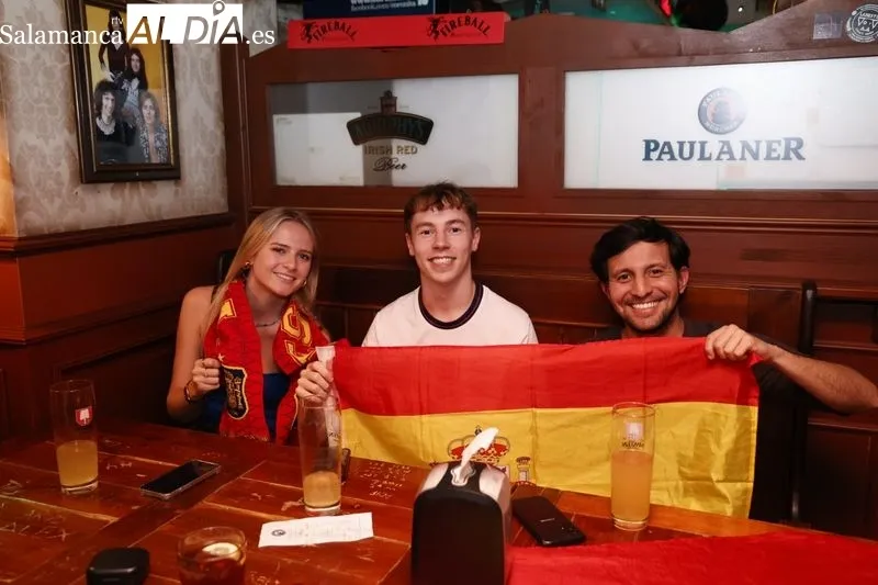 Salamanca muestra su apoyo a la Selección Española en Octavos  | FOTOS: David Sañudo 
