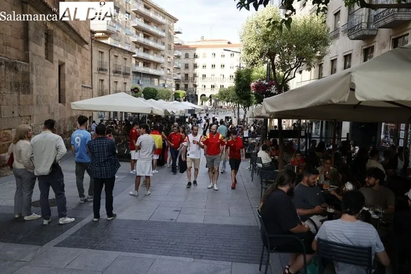Salamanca muestra su apoyo a la Selección Española en Octavos  | FOTOS: David Sañudo 