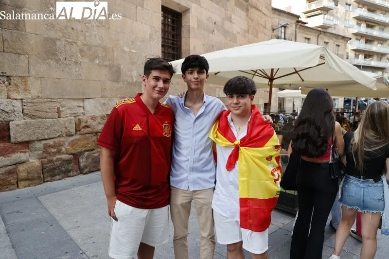 Salamanca muestra su apoyo a la Selección Española en Octavos  | FOTOS: David Sañudo 