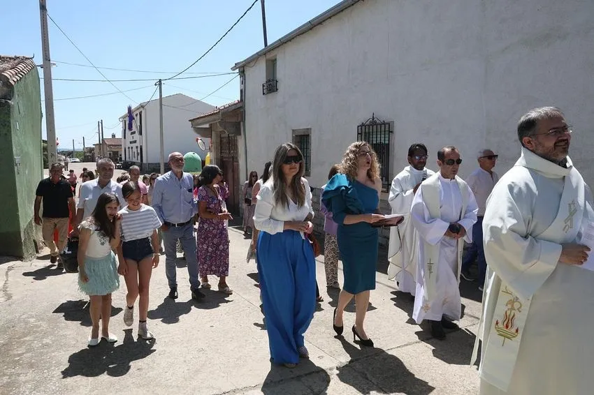 Foto 8 - Solemnidad y devoci&oacute;n por San Juan en Villar de Arga&ntilde;&aacute;n 