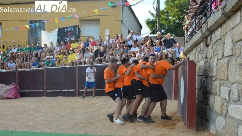 Foto 4 - Diversi&oacute;n con los juegos del Gran Prix en la &uacute;ltima tarde de las fiestas de Sobradillo