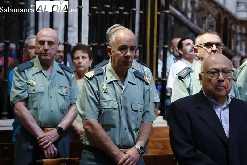 Foto 11 - Emotiva misa en la Catedral con motivo del D&iacute;a de la Memoria y Recuerdo de las V&iacute;ctimas del Terrorismo de la Guardia Civil