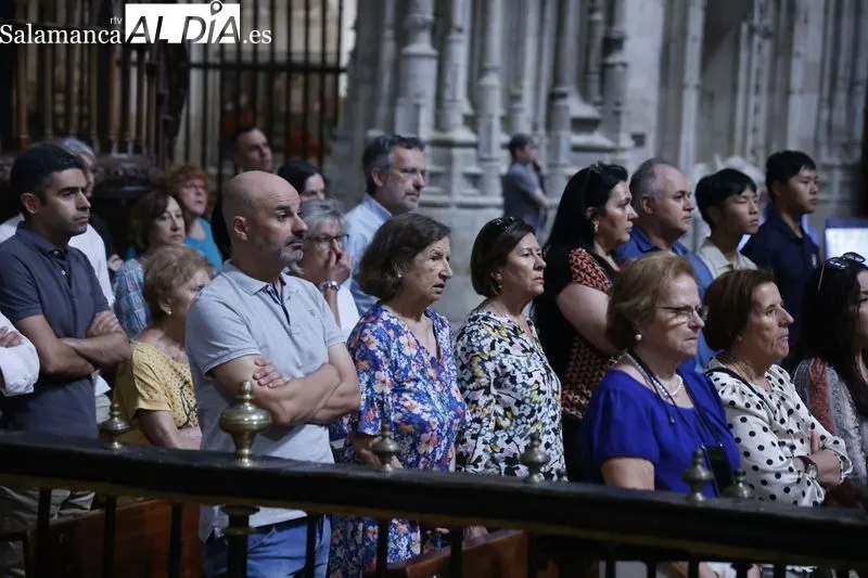 Foto 5 - Emotiva misa en la Catedral con motivo del D&iacute;a de la Memoria y Recuerdo de las V&iacute;ctimas del Terrorismo de la Guardia Civil
