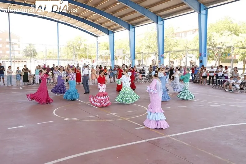 Foto 7 - Vistahermosa disfruta de sus fiestas con bailes