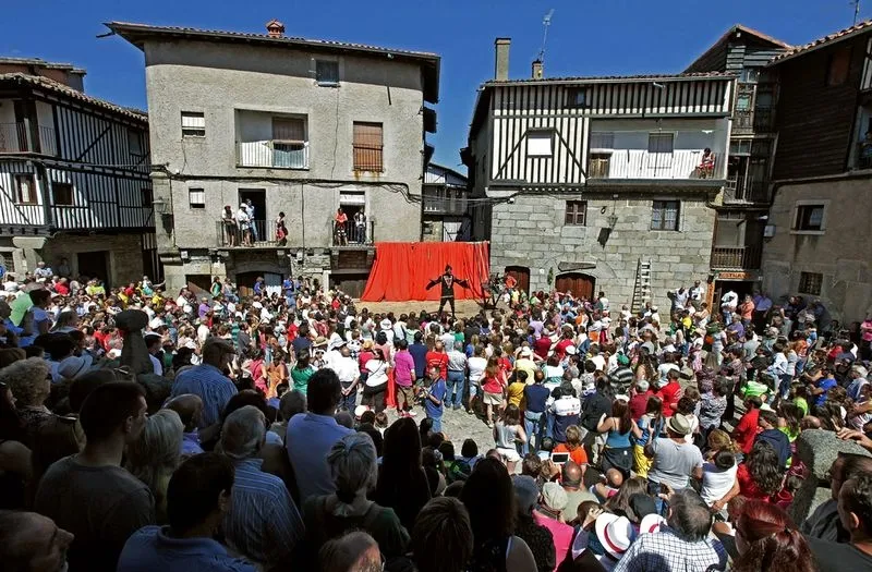 Representación de la Loa de la Asunción de Nuestra Señora. Fotos: Junta de Castilla y León.