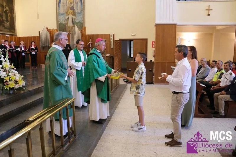 Eucaristía y bendición de vehículos por San Cristóbal. Fotos: Diócesis de Salamanca.